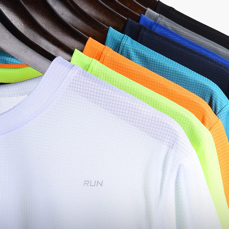 Elevate Your Workout with Our Quick-Dry Summer Gym T-Shirt for Men - Perfect for Running, Bodybuilding, and More!