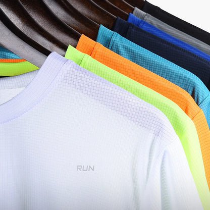 Elevate Your Workout with Our Quick-Dry Summer Gym T-Shirt for Men - Perfect for Running, Bodybuilding, and More!